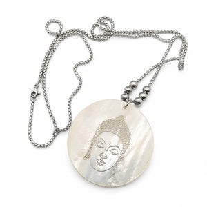 Collier pendentif Bouddha blanc nacré et chaîne argentée minimaliste La Maison de Bouddha