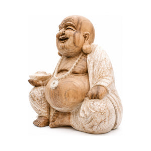 Vue trois quarts de la statue Bouddha Rieur Budai en bois de Suar blanchi
