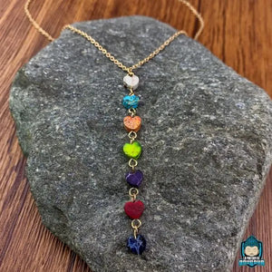 Collier des 7 chakras pendentif cœurs