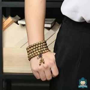Bracelet mala tibétain de 108 perles en bois de santal La Maison de Bouddha