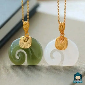Pendentif Éléphant Jade