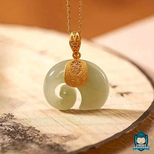 Pendentif Éléphant Jade