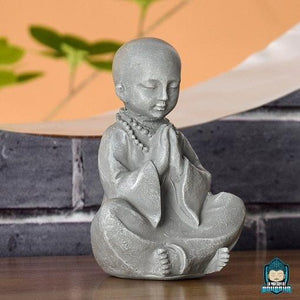 Statuette Moine Bouddhiste en Résine La Maison de Bouddha