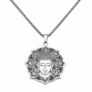 Collier zen Bouddha argenté avec pendentif floral style mandala  La Maison de Bouddha