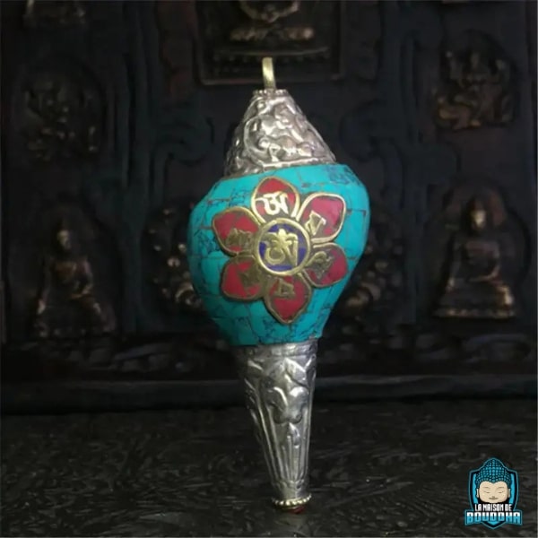 Pendentif-Conque-Tibetaine-Turquoise-et-Argent-Amulette-spirituelle-artisanale-La-Maison-de-Bouddha