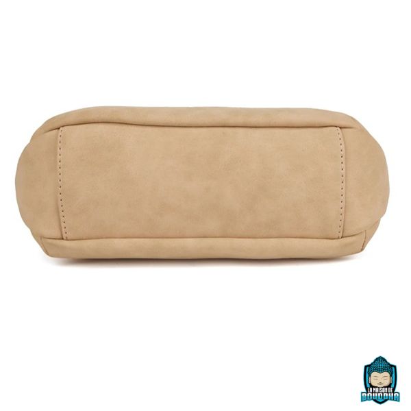 Sac-Ethnique-Boheme-Chic-Ruban-Dentelle-version-beige-ou-camel-bandoulière-réglable-dessous-du-sac-cuir-PU-La-Maison-de-Bouddha