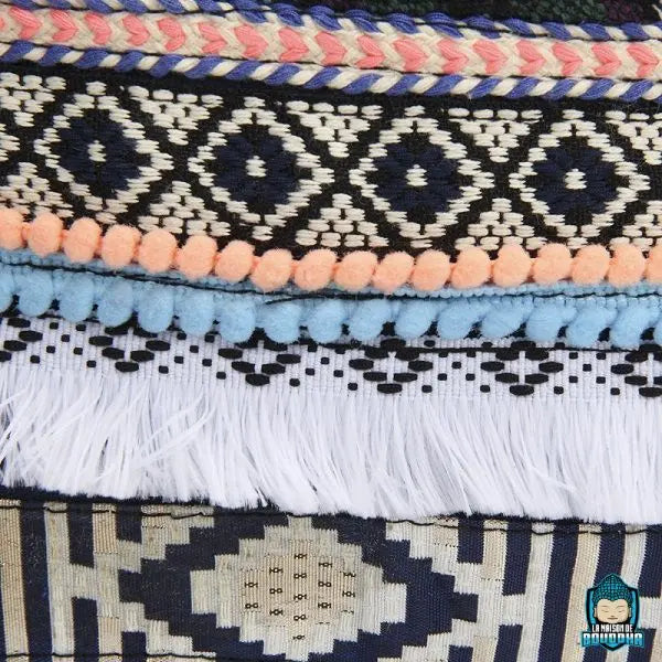 Sac-a-Dos-Ethnique-en-Toile-avec-Cordon-de-Serrage-version-Marine-avec-motifs-aztèques-et-décorations-fantaisistes-cousues-à-la-main-La-Maison-de-Bouddha