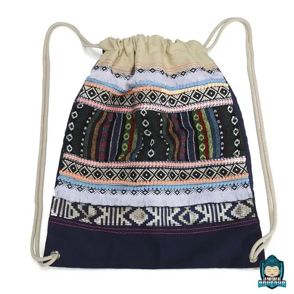 Sac-a-Dos-Ethnique-en-Toile-avec-Cordon-de-Serrage-version-Marine-avec-motifs-aztèques-style-ethnique-La-Maison-de-Bouddha