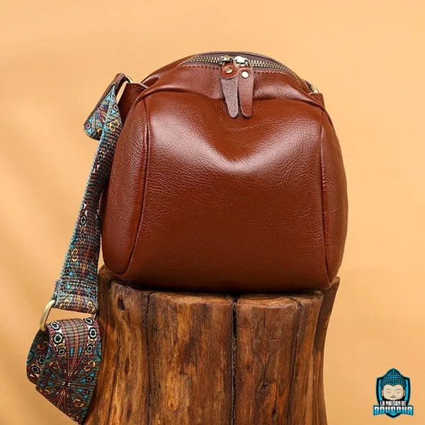 Sac-à-Main-Cuir-Bandoulière-Ethnique-cuir-de-vache-forme-boule-bandoulière-réglable-motif-ethnique-La-Maison-de-Bouddha