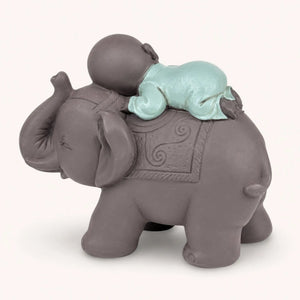 Statue Moine Bouddhiste Endormi sur Éléphant – 9,5 cm statue bouddhiste en résine La Maison de Bouddha