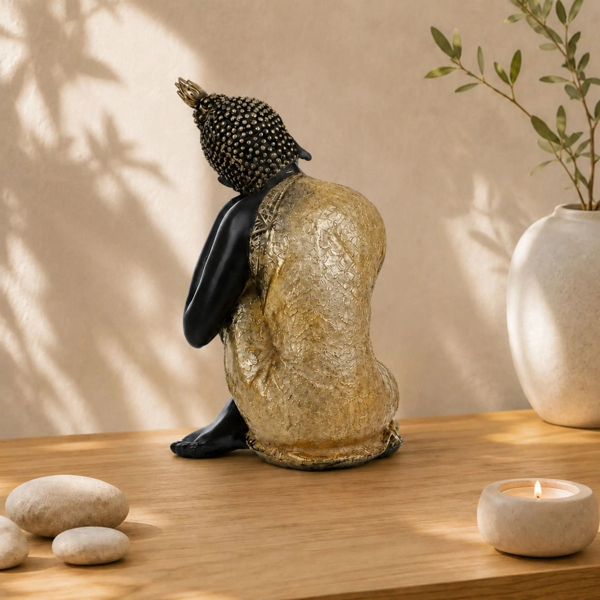 Statuette Bouddha Thaïlandais Penseur Noir et Or – 20 cm  La Maison de Bouddha