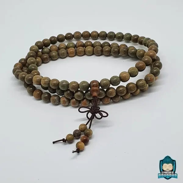 Bracelet mala tibétain de 108 perles en bois de santal  La Maison de Bouddha