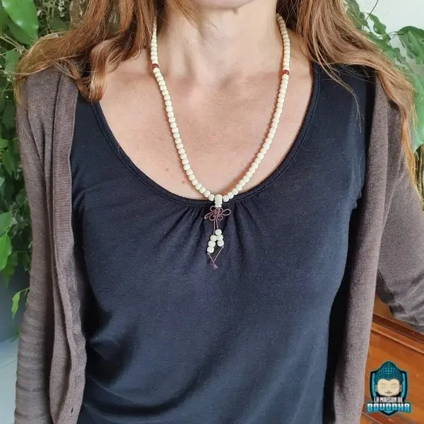 Mala Tibétain Bois de Santal Blanc 6mm Pour Homme et Femme Bijoux La Maison de Bouddha