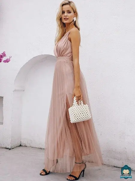 Robe-d-ete-longue-fluide-rose-poudre-polyester-vue-de-profil-La-Maison-de-Bouddha