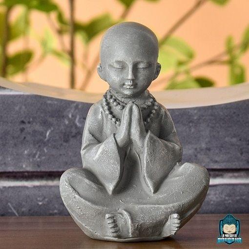 Statuette Moine Bouddhiste en Résine  La Maison de Bouddha
